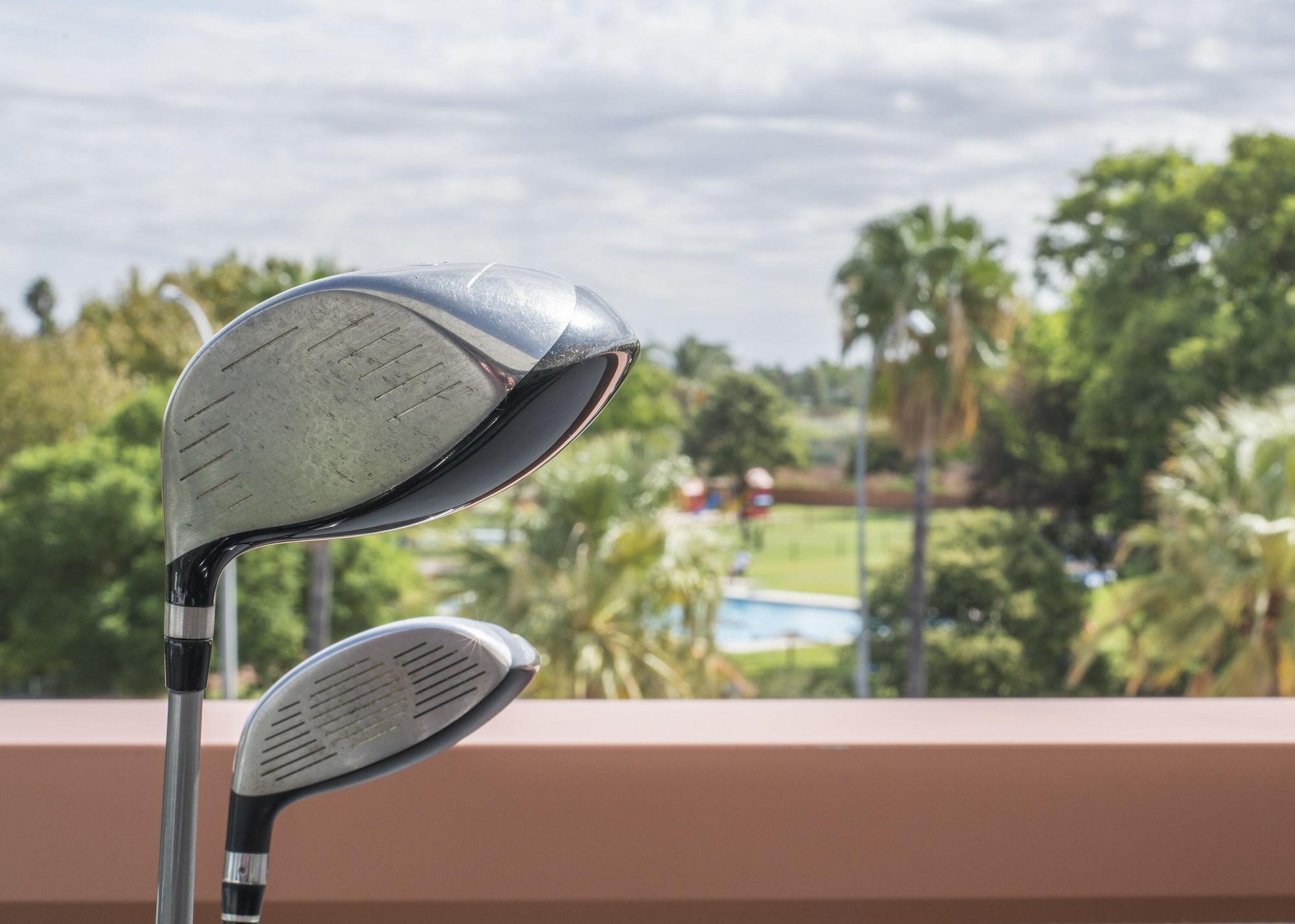 Aparthotel Sevilla 4*