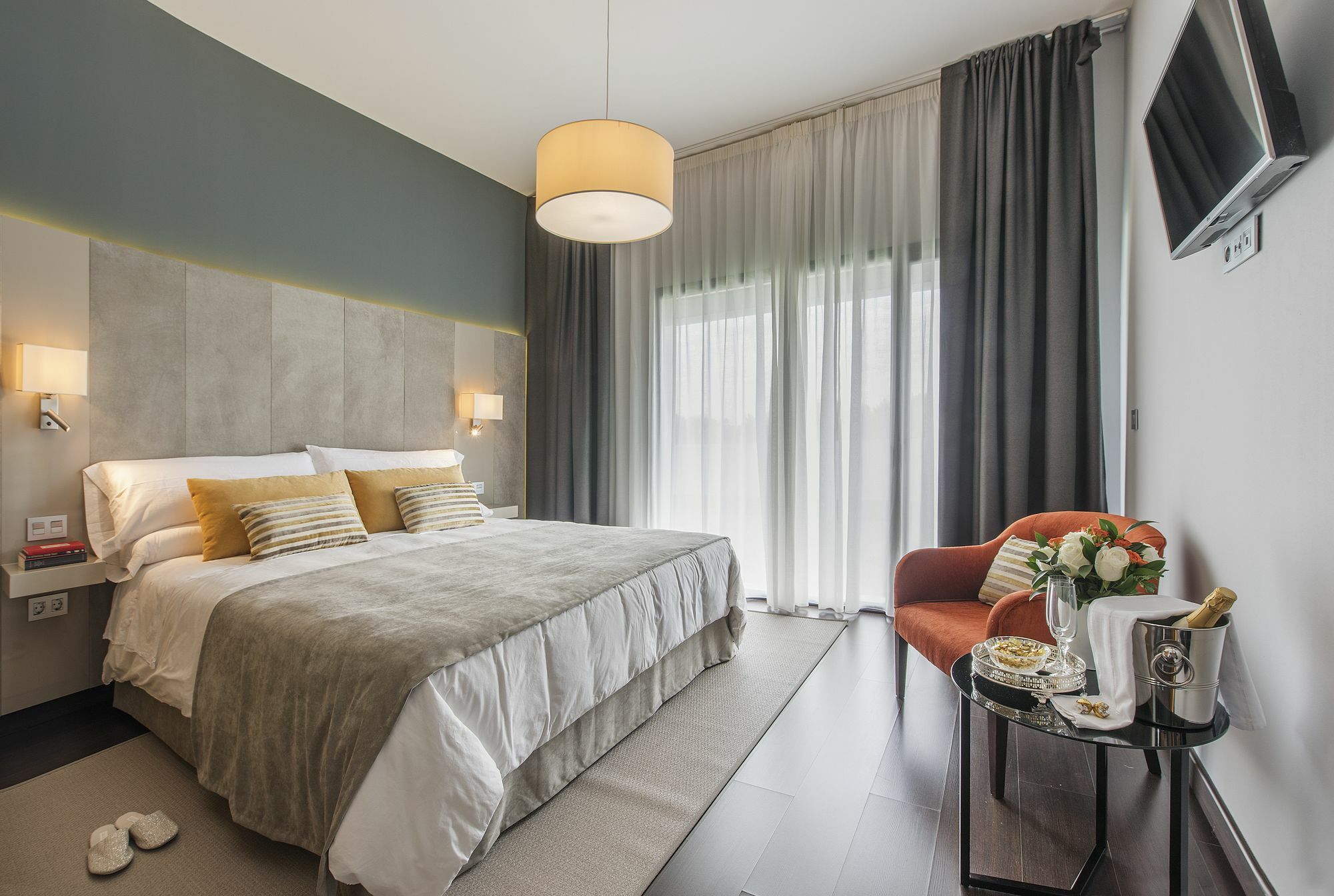 Sevilla 4*